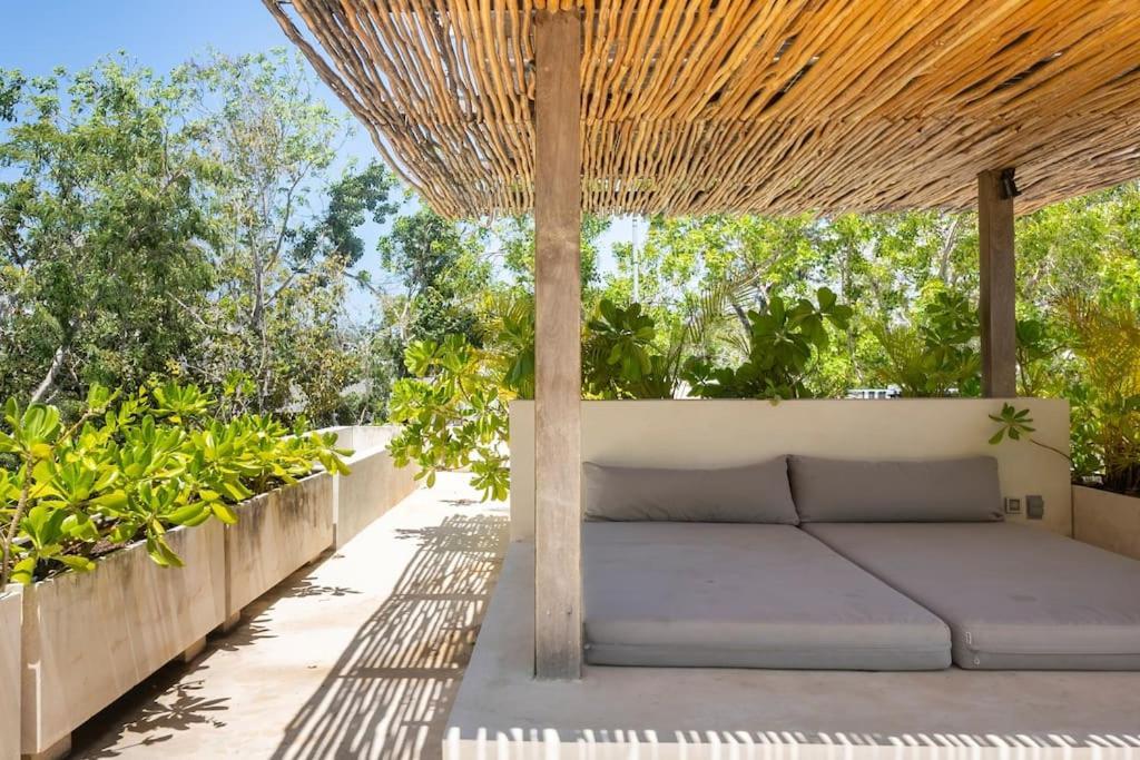 Casa Areca, Awarded Architectural Villa Located In A Secured Gated Community, With Concierge Services Tulum Zewnętrze zdjęcie