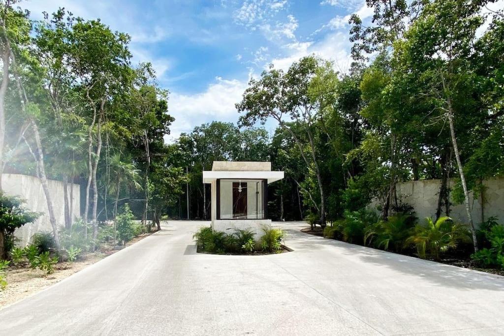 Casa Areca, Awarded Architectural Villa Located In A Secured Gated Community, With Concierge Services Tulum Zewnętrze zdjęcie